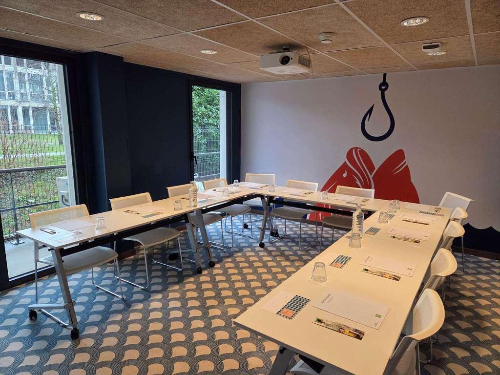 Hotel Ibis Styles Thonon-Les-Bains Facilidades foto